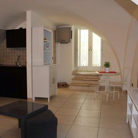 Villari 60 Bari Buitenkant foto