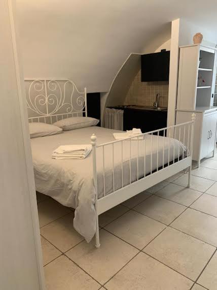 Villari 60 Bari Buitenkant foto